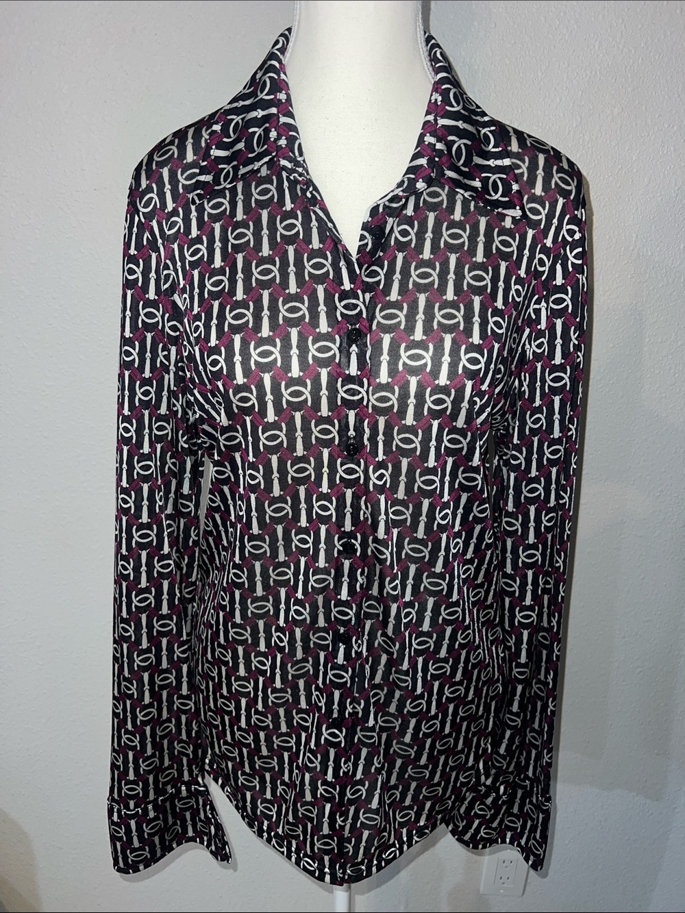 Hérion 100% Silk Chemise Blk & Wht Blouse W/Original Chain Pattern Purple Accent